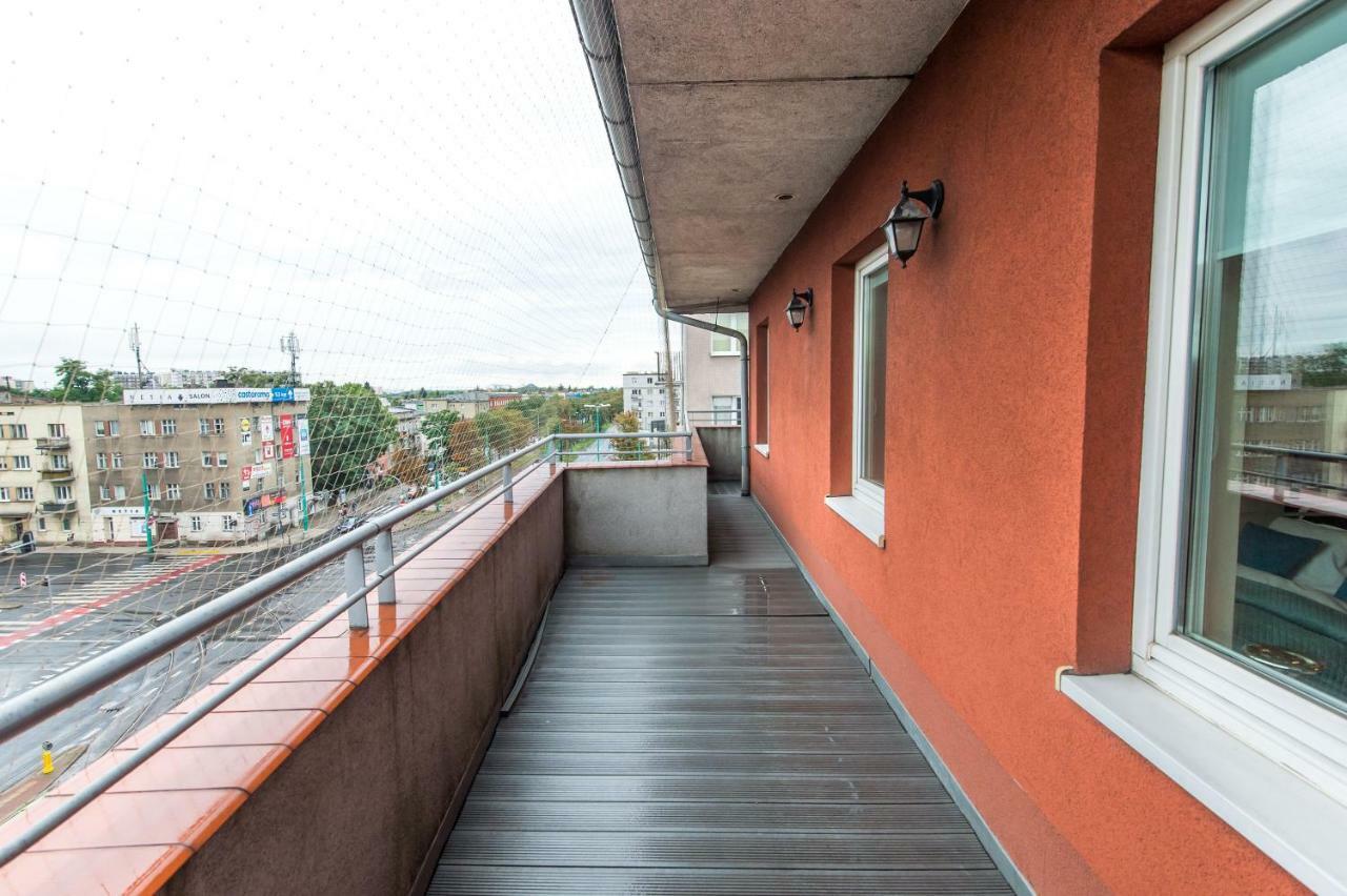 Super-Apartamenty Targi Poznanskie Экстерьер фото