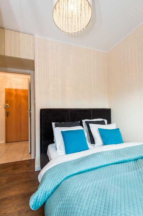 Super-Apartamenty Targi Poznanskie Экстерьер фото
